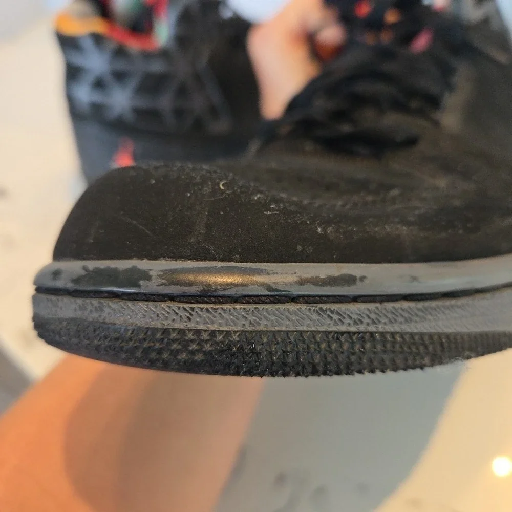 Size 10.5 - Jordan 1 Flight Black‎